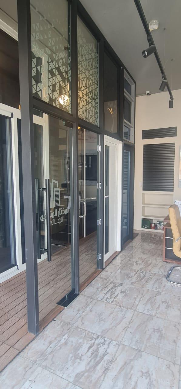 أبواب زجاج سيكوريت
